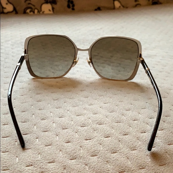 Perfect condition Tory Burch sunglasses - Picture 6 of 10